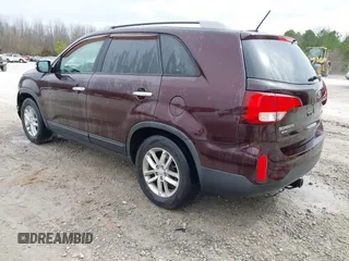 2015 Kia Sorento LX with VIN 5XYKT4A77FG587237, listed as a IAAI auction lot 41748791 with 214,454 mi miles. Bid and sale history available at carsss.com. Image 3.