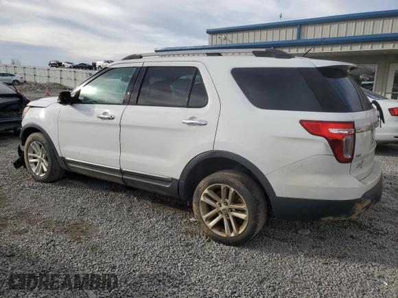 2014 Ford Explorer XLT with VIN 1FM5K8D83EGC02825, listed as a Copart auction lot 46193715 with 110,242 mi miles and Salvage Title. Bid and sale history available at carsss.com. Image 2.