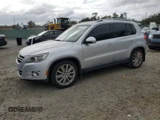 2010 Volkswagen Tiguan with VIN WVGAV9AX2AW511886, listed as a Copart auction lot 85361614 with 83,850 mi miles and Clean Title. Bid and sale history available at DreamBid. Image 1.