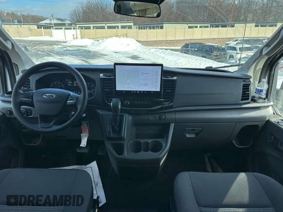 2024 Ford Transit Passenger XL с VIN 1FBAX2YG8RKA21603, выставлен на аукционе Copart как лот 44740795 с пробегом 10 961 миль миль и На запчасти • Non repairable. История ставок и продаж доступна на DreamBid. Изображение 7.