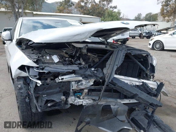 2021 BMW 5 Series 540i z VIN WBA53BJ07MWW92703, wystawiony jako IAAI lot #41868430 z przebiegiem Nie podano mil oraz . Historia ofert i sprzedaży dostępna na DreamBid. Obrazek 6.
