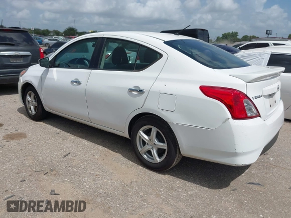 2016 Nissan Versa S с VIN 3N1CN7AP6GL889406, выставлен на аукционе IAAI как лот 42557518 с пробегом 129 206 миль миль и . История ставок и продаж доступна на DreamBid. Изображение 3.