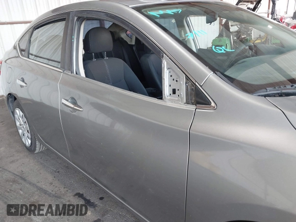 2014 Nissan Sentra SV z VIN 3N1AB7AP2EY252609, wystawiony jako IAAI lot #42713910 z przebiegiem 139 039 mil mil oraz . Historia ofert i sprzedaży dostępna na DreamBid. Obrazek 6.