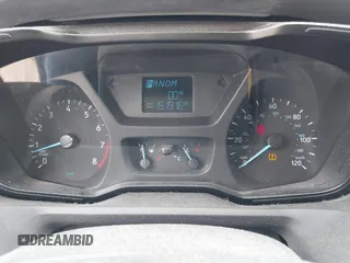 2017 Ford Transit Passenger XL z VIN 1FMZK1CM9HKA28283, wystawiony jako IAAI lot #39970695 z przebiegiem 151 916 mil mil oraz . Historia ofert i sprzedaży dostępna na DreamBid. Obrazek 6.