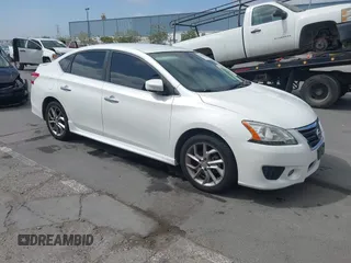 2013 Nissan Sentra SR z VIN 3N1AB7AP7DL776088, wystawiony jako IAAI lot #42484496 z przebiegiem 96 999 mil mil oraz . Historia ofert i sprzedaży dostępna na DreamBid. Obrazek 1.