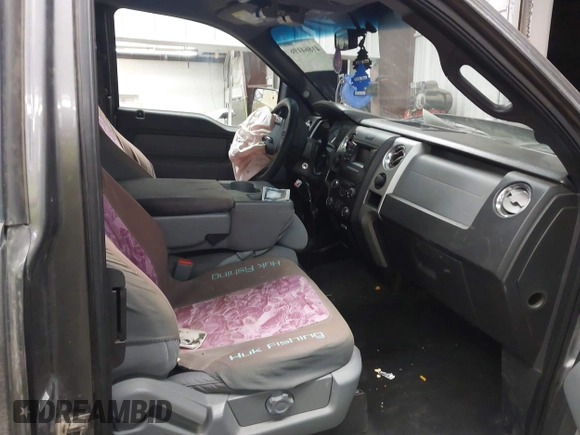 2014 Ford F-150 XL with VIN 1FTFX1EF6EFB64592, listed as a IAAI auction lot 41864196 with Not Provided miles and . Bid and sale history available at carsss.com. Image 5.
