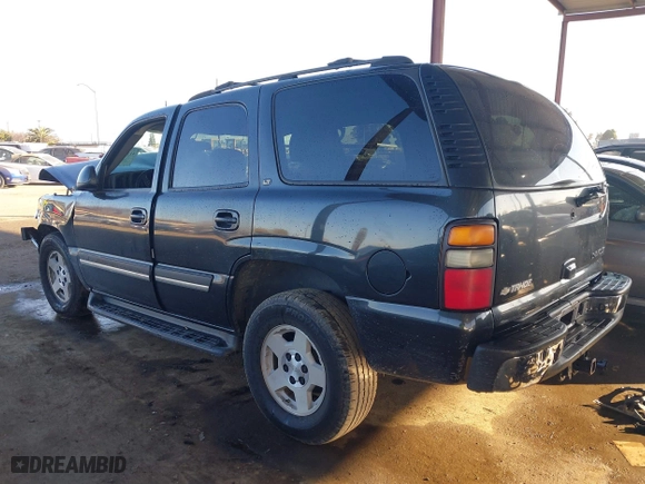 2005 Chevrolet Tahoe LT with VIN 1GNEC13T75R199762, listed as a IAAI auction lot 41301677 with 152,300 mi miles. Bid and sale history available at carsss.com. Image 3.