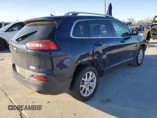 2016 Jeep Cherokee Altitude with VIN 1C4PJLCB5GW167861, listed as a Copart auction lot 88147725 with 131,598 mi miles and Salvage Title. Bid and sale history available at carsss.com. Image 3.