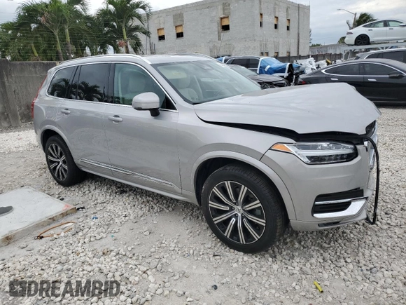 2024 Volvo XC90 Core Bright Theme with VIN YV4L12PK4R1202521, listed as a Copart auction lot 81630634 with 11,067 mi miles and Salvage Title. Bid and sale history available at carsss.com. Image 4.