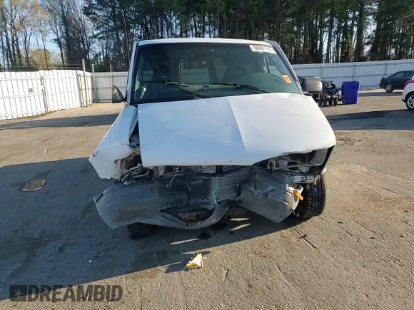 2004 Chevrolet Astro Cargo z VIN 1GCDM19X04B108883, wystawiony jako Copart lot #50061715 z przebiegiem Nie podano mil oraz Szkoda całkowita • Salvage title. Historia ofert i sprzedaży dostępna na DreamBid. Obrazek 11.