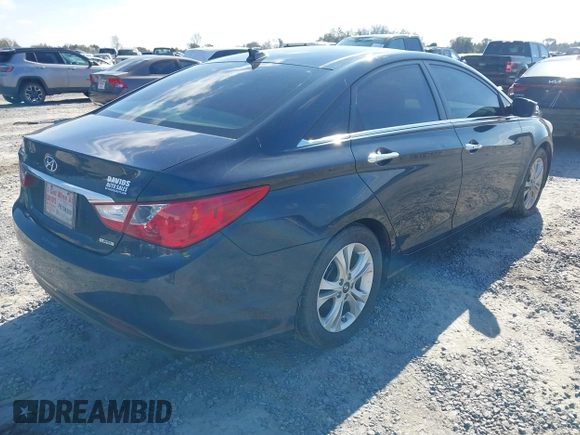 2013 Hyundai Sonata Limited with VIN 5NPEC4AC0DH665678, listed as a IAAI auction lot 40858009 with 108,303 mi miles and . Bid and sale history available at carsss.com. Image 4.
