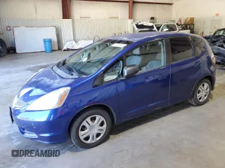 2009 Honda Fit with VIN JHMGE88279S059230, listed as a Copart auction lot 81409304 with 140,991 mi miles and Clean Title. Bid and sale history available at carsss.com. Image 1.