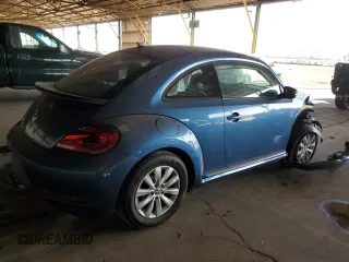 2019 Volkswagen Beetle S with VIN 3VWFD7AT5KM709245, listed as a Copart auction lot 45372205 with 0 mi miles and Salvage Title. Bid and sale history available at carsss.com. Image 3.