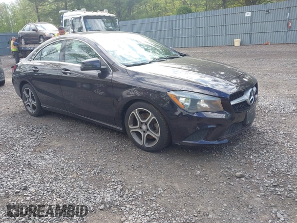 2014 Mercedes-Benz CLA 250 z VIN WDDSJ4EB9EN150146, wystawiony jako IAAI lot #42219661 z przebiegiem 115 397 mil mil oraz . Historia ofert i sprzedaży dostępna na DreamBid. Obrazek 1.