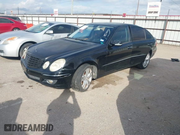 2007 Mercedes-Benz E-Class 3.5L with VIN WDBUF87X37B145449, listed as a IAAI auction lot 41159609 with 8,027 mi miles. Bid and sale history available at carsss.com. Image 2.