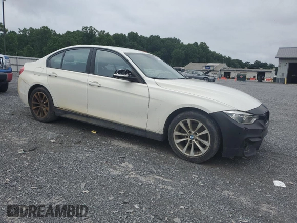 2018 BMW 3 Series 320i xDrive с VIN WBA8E5G5XJNU46886, выставлен на аукционе Copart как лот 64768025 с пробегом 79 271 миль миль и Чистый • Clean title. История ставок и продаж доступна на DreamBid. Изображение 4.