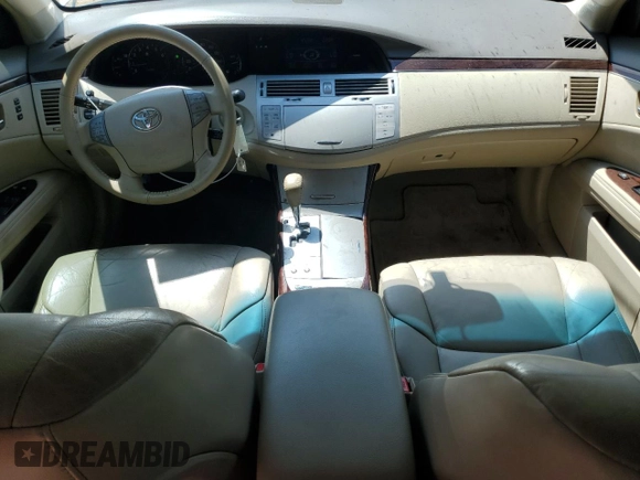 2009 Toyota Avalon XL with VIN 4T1BK36B09U348458, listed as a Copart auction lot 53569335 with 299,172 mi miles and Non Repairable. Bid and sale history available at carsss.com. Image 8.