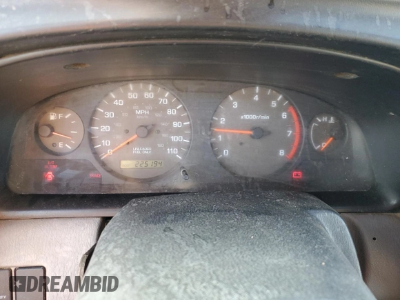 2000 Nissan Frontier XE z VIN 1N6ED27Y2YC369211, wystawiony jako Copart lot #80594884 z przebiegiem 225 194 mil mil oraz Czysty tytuł • Clean title. Historia ofert i sprzedaży dostępna na DreamBid. Obrazek 9.