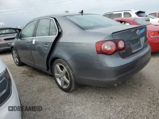 2010 Volkswagen Jetta TDI with VIN 3VWRL7AJ7AM112353, listed as a Copart auction lot 74668104 with Not provided miles and Clean title. Bid and sale history available at DreamBid. Image 2.