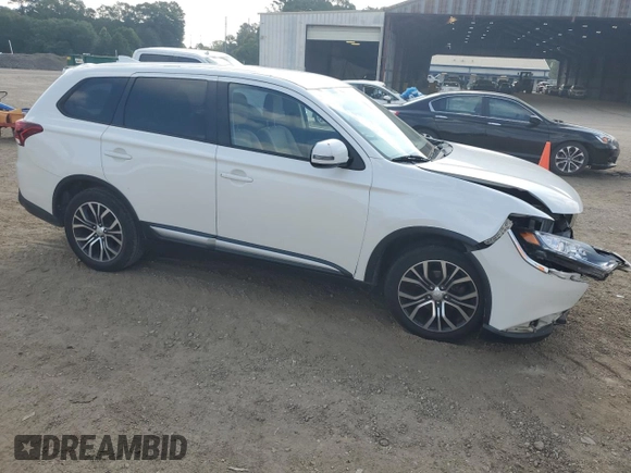2018 Mitsubishi Outlander SE with VIN JA4AD3A32JZ008868, listed as a Copart auction lot 59856925 with 133,909 mi miles and Salvage title. Bid and sale history available at DreamBid. Image 4.