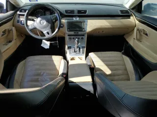 2013 Volkswagen CC VR6 Executive 4Motion with VIN WVWGU7AN4DE529952, listed as a Copart auction lot 76549744 with 122,320 mi miles and Salvage Title. Bid and sale history available at carsss.com. Image 8.