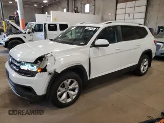 2018 Volkswagen Atlas Launch Edition z VIN 1V2BR2CA9JC508223, wystawiony jako Copart lot #48465525 z przebiegiem 60 219 mil mil oraz Szkoda całkowita • Salvage title. Historia ofert i sprzedaży dostępna na DreamBid. Obrazek 1.