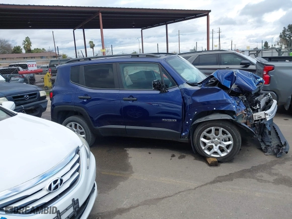 2018 Jeep Renegade Upland Edition with VIN ZACCJBAB7JPJ31912, listed as a IAAI auction lot 41562411 with 23,777 mi miles. Bid and sale history available at carsss.com. Image 14.