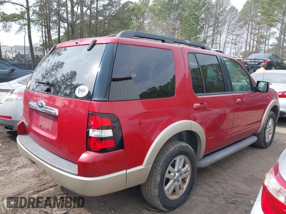 2010 Ford Explorer Eddie Bauer with VIN 1FMEU6EE4AUA85772, listed as a IAAI auction lot 41676334 with 101,997 mi miles. Bid and sale history available at carsss.com. Image 4.