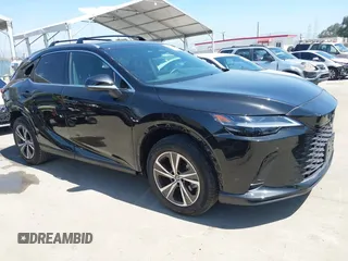 2024 Lexus RX 350 z VIN 2T2BAMBAXRC039633, wystawiony jako IAAI lot #42028871 z przebiegiem 2 668 mil mil oraz . Historia ofert i sprzedaży dostępna na DreamBid. Obrazek 13.