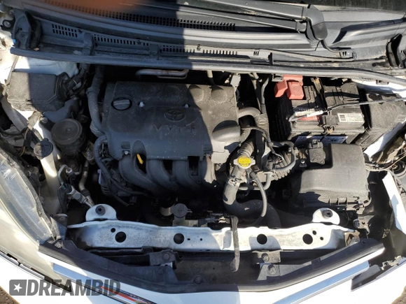 2015 Toyota Yaris L z VIN VNKKTUD36FA043747, wystawiony jako Copart lot #52505885 z przebiegiem 262 298 mil mil oraz Szkoda całkowita • Salvage title. Historia ofert i sprzedaży dostępna na DreamBid. Obrazek 11.