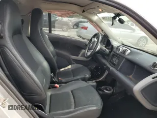 2013 Smart fortwo Pure с VIN WMEEJ3BA9DK618746, выставлен на аукционе Copart как лот 56752885 с пробегом 80 293 миль миль и Списание • Salvage title. История ставок и продаж доступна на DreamBid. Изображение 10.