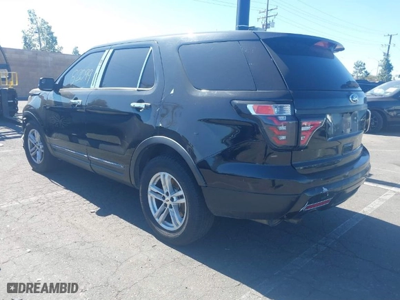 2015 Ford Utility Police Interceptor with VIN 1FM5K8AR0FGA28548, listed as a IAAI auction lot 41282099 with 120,378 mi miles. Bid and sale history available at carsss.com. Image 3.