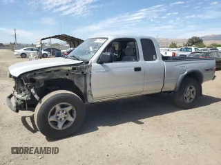2002 Toyota Tacoma PreRunner with VIN 5TESN92N72Z072307, listed as a Copart auction lot 63780895 with 238,079 mi miles and Salvage title. Bid and sale history available at DreamBid. Image 1.