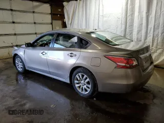 2015 Nissan Altima 2.5 with VIN 1N4AL3AP7FN333984, listed as a Copart auction lot 60367125 with 112,417 mi miles and Salvage title. Bid and sale history available at DreamBid. Image 2.