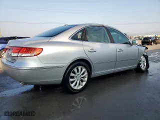 2007 Hyundai Azera SE with VIN KMHFC46F47A242858, listed as a Copart auction lot 78099974 with 136,388 mi miles and Salvage Title. Bid and sale history available at carsss.com. Image 3.