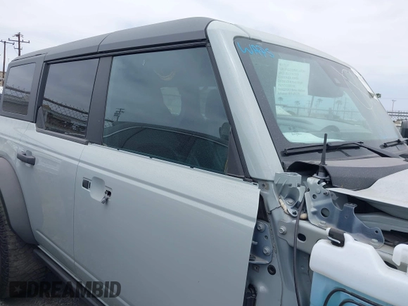 2023 Ford Bronco с VIN 1FMEE5DP0PLA97359, выставлен на аукционе IAAI как лот 42130581 с пробегом 32 335 миль миль и . История ставок и продаж доступна на DreamBid. Изображение 14.
