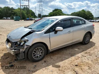 2014 Honda Civic LX z VIN 19XFB2F56EE033425, wystawiony jako Copart lot #56037715 z przebiegiem 179 879 mil mil oraz Szkoda całkowita • Salvage title. Historia ofert i sprzedaży dostępna na DreamBid. Obrazek 1.