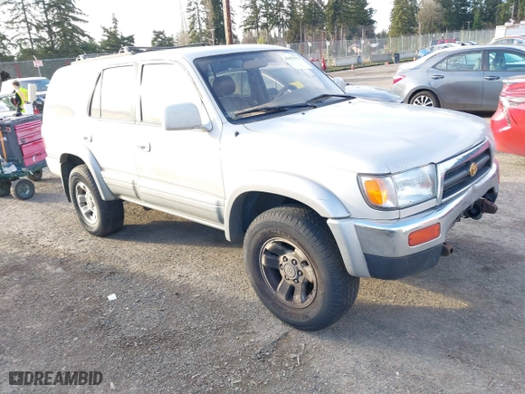 1998 Toyota 4Runner Limited with VIN JT3HN87R6W0137495, listed as a IAAI auction lot 41652722 with 322,165 mi miles. Bid and sale history available at carsss.com. Image 1.
