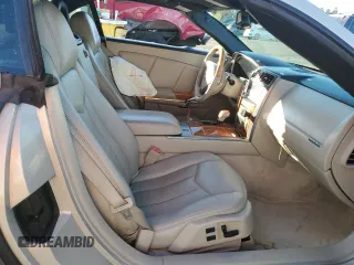 2006 Cadillac XLR z VIN 1G6YV36AX65603770, wystawiony jako Copart lot #81527954 z przebiegiem 59 498 mil mil oraz Szkody całkowita. Historia ofert i sprzedaży dostępna na DreamBid. Obrazek 7.