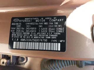 2016 Hyundai Tucson Limited with VIN KM8J33A25GU074798, listed as a IAAI auction lot 42103566 with 143,777 mi miles and . Bid and sale history available at carsss.com. Image 9.