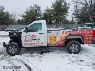 2016 GMC Sierra 2500HD with VIN 1GT02REG9GZ427283, listed as a IAAI auction lot 41513132 with 100,193 mi miles. Bid and sale history available at carsss.com. Image 14.
