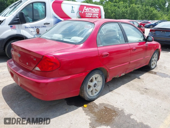 2003 Kia Spectra z VIN KNAFB121335301950, wystawiony jako IAAI lot #42433395 z przebiegiem 101 534 mil mil oraz . Historia ofert i sprzedaży dostępna na DreamBid. Obrazek 4.