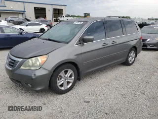 2008 Honda Odyssey Touring z VIN 5FNRL38968B011729, wystawiony jako Copart lot #54608785 z przebiegiem 171 088 mil mil oraz Szkoda całkowita • Salvage title. Historia ofert i sprzedaży dostępna na DreamBid. Obrazek 1.