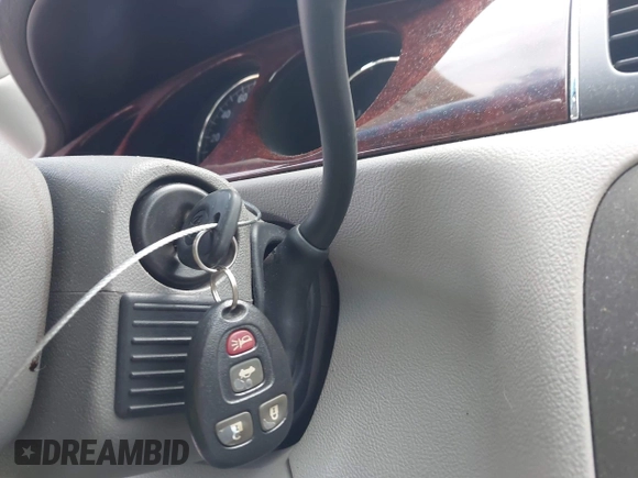2008 Buick Lucerne CXL with VIN 1G4HD57258U180992, listed as a IAAI auction lot 41938534 with 85,969 mi miles and . Bid and sale history available at DreamBid. Image 11.