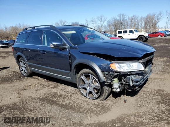 2012 Volvo XC70 T6 with VIN YV4902BZXC1127252, listed as a Copart auction lot 49504385 with 132,738 mi miles and Salvage Title. Bid and sale history available at DreamBid. Image 4.