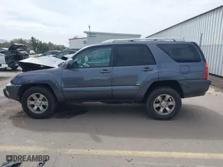 2005 Toyota 4Runner SR5 with VIN JTEZU14R058040495, listed as a IAAI auction lot 41808239 with 198,879 mi miles. Bid and sale history available at carsss.com. Image 15.