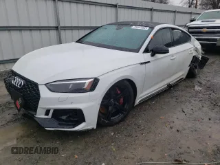 2019 Audi RS 5 Sportback z VIN WUABWCF5XKA903817, wystawiony jako Copart lot #72047262 z przebiegiem 49 142 mil mil oraz . Historia ofert i sprzedaży dostępna na DreamBid. Obrazek 1.