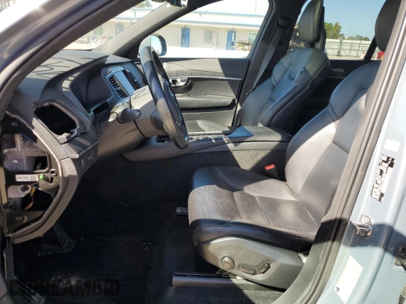 2020 Volvo XC90 Momentum with VIN YV4102CK6L1535701, listed as a Copart auction lot 75656114 with 93,121 mi miles and Salvage Title. Bid and sale history available at carsss.com. Image 7.