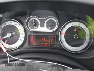 2016 FIAT 500L Trekking with VIN ZFBCFADH0GZ038032, listed as a IAAI auction lot 41426320 with 37,104 mi miles. Bid and sale history available at carsss.com. Image 7.