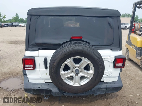 2021 Jeep Wrangler 80th Anniversary with VIN 1C4GJXAN1MW664034, listed as a IAAI auction lot 42682065 with 41,281 mi miles and . Bid and sale history available at DreamBid. Image 16.